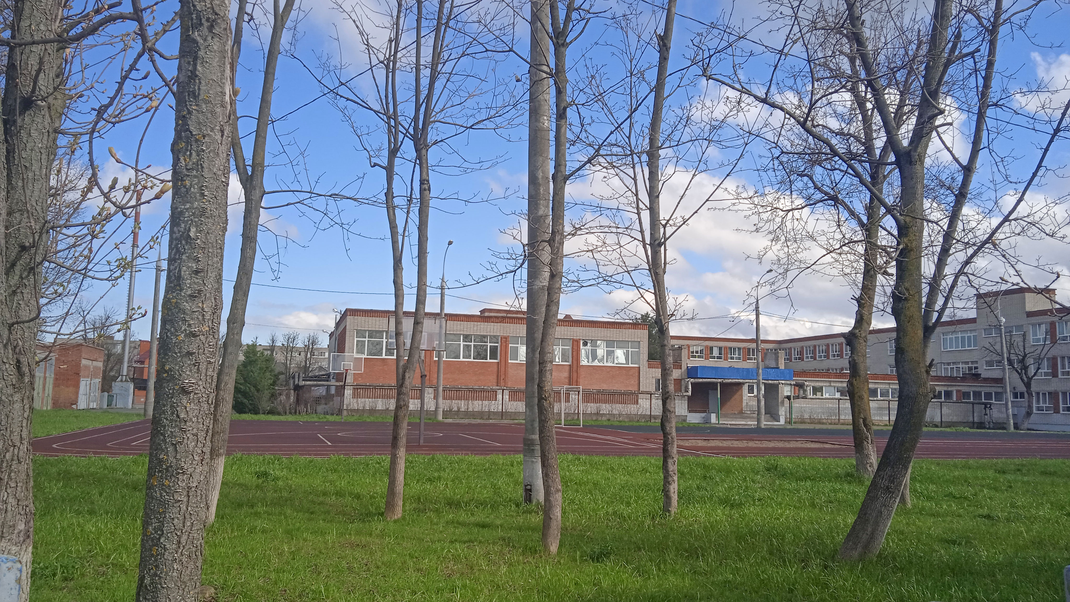 Общий вид стадиона СОШ №43 г. Краснодар.