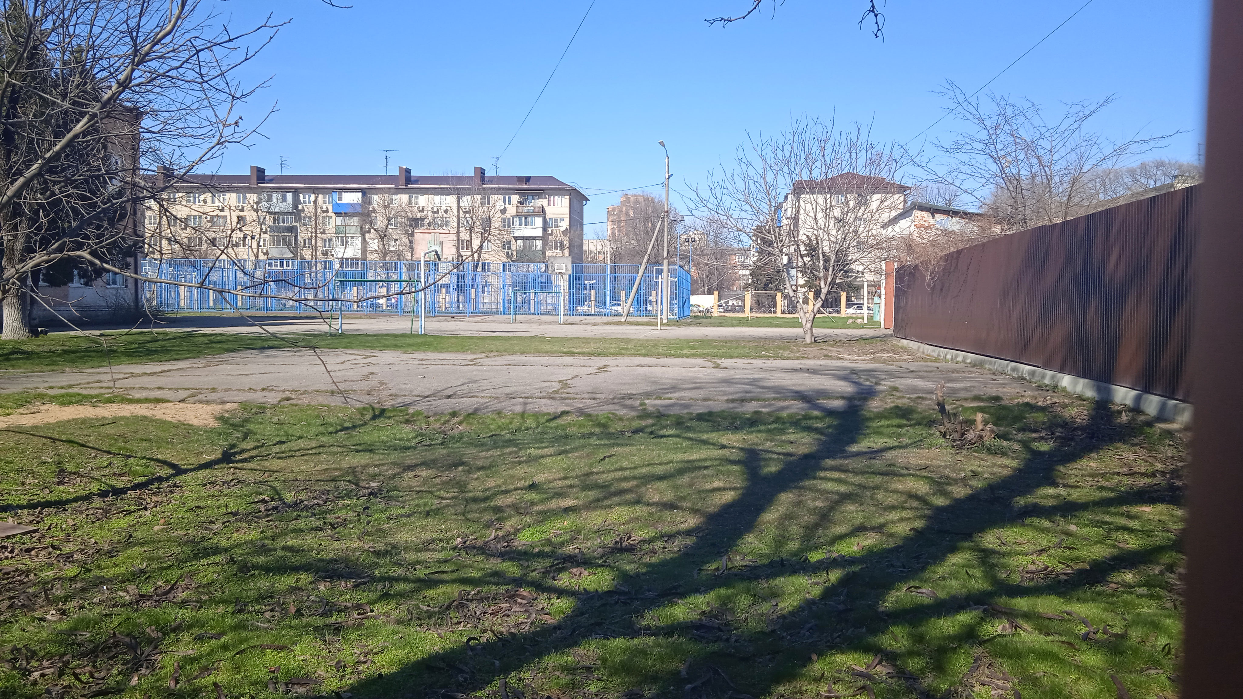 Спортивная площадка Краснодарской школы №31.